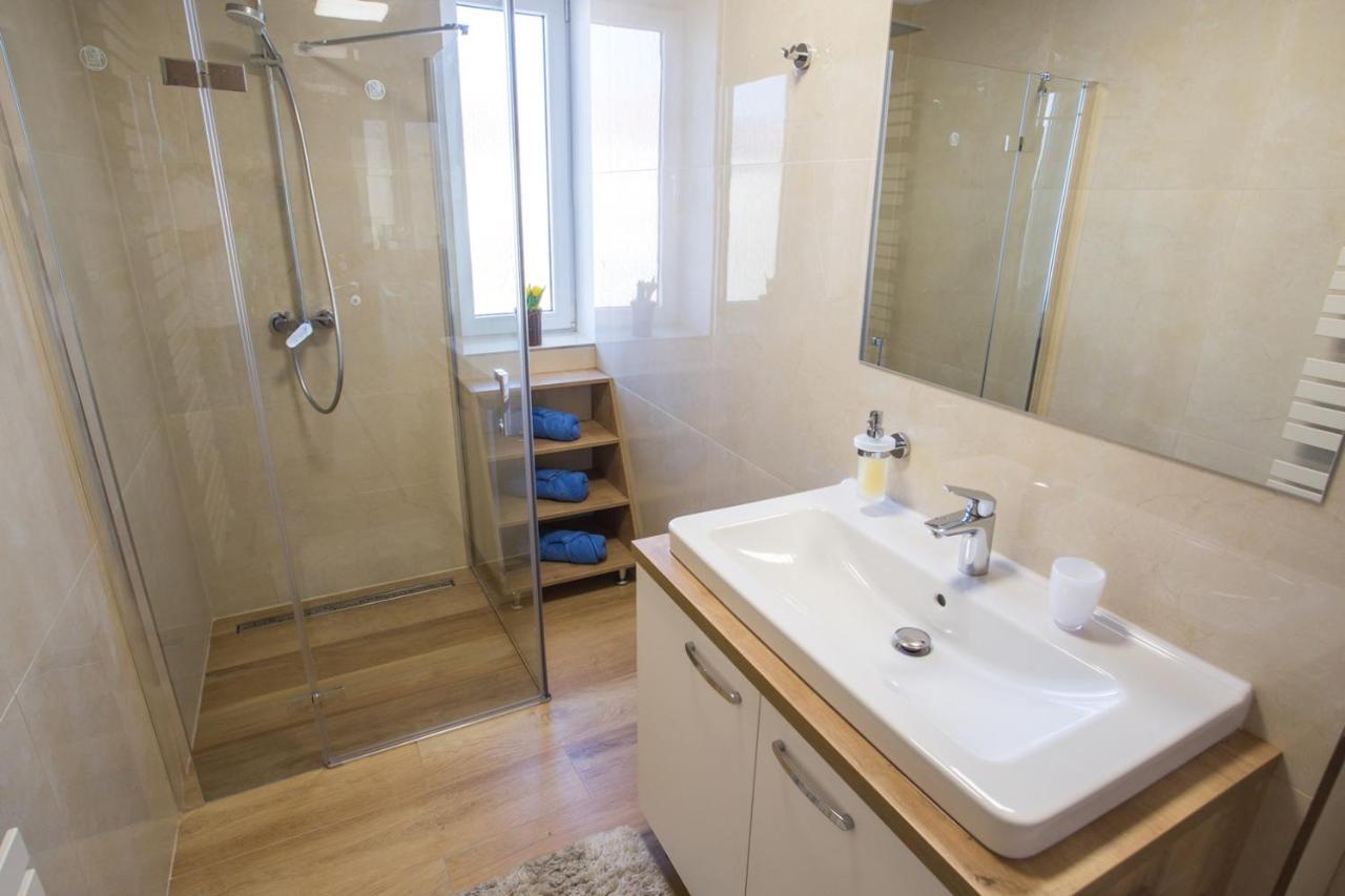 City Apartment Poprad Exterior photo